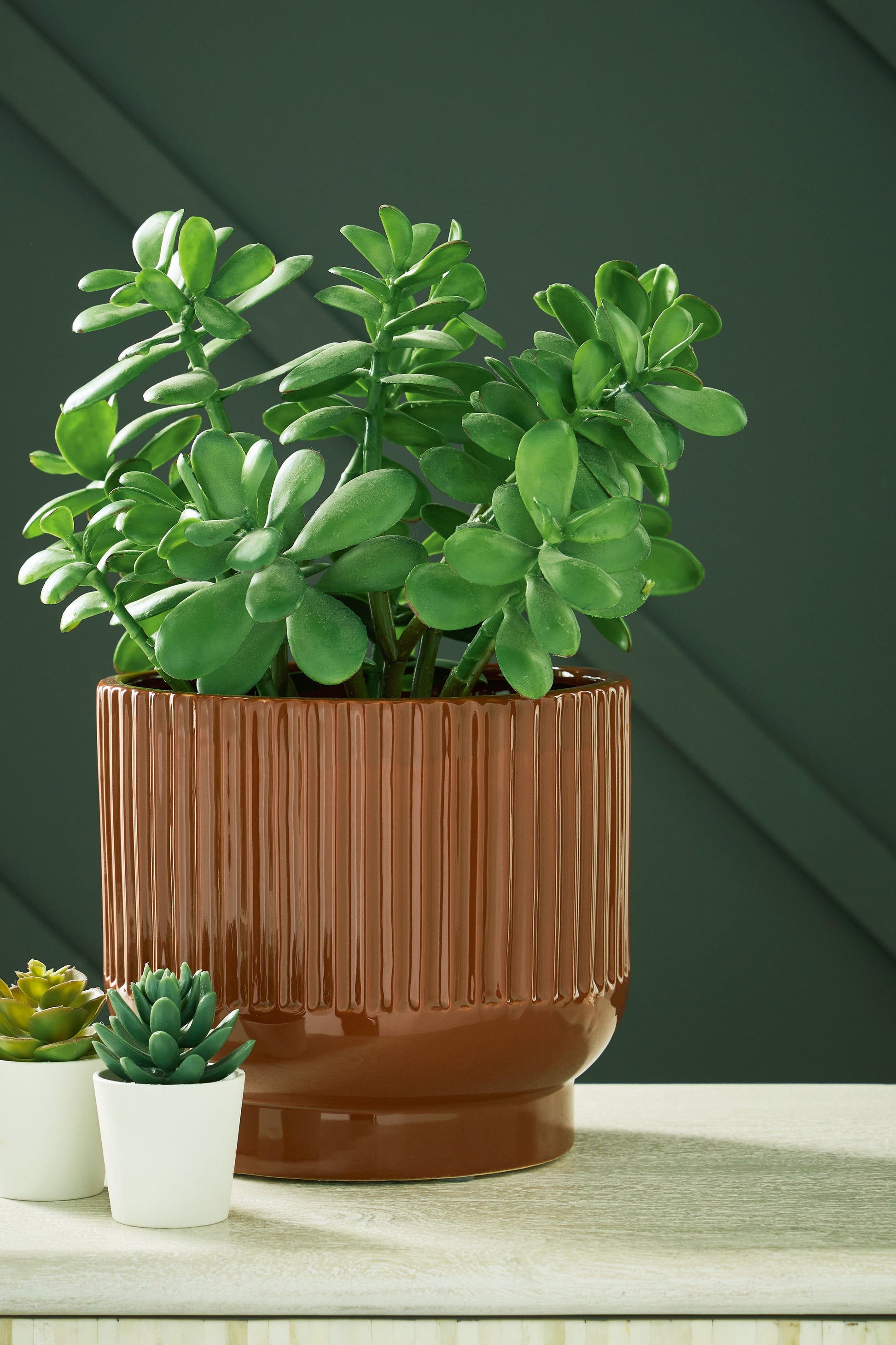Avalyah Burnt Umber Short Vase- Viva Furn