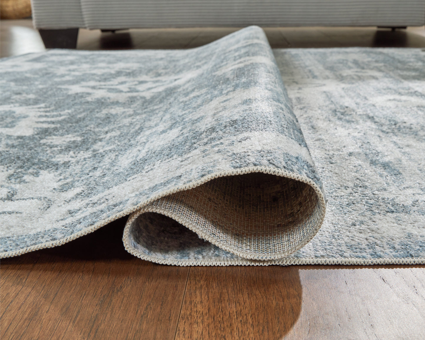 Avanworths Blue/Gray/Ivory Washable Medium Rug- Viva Furn