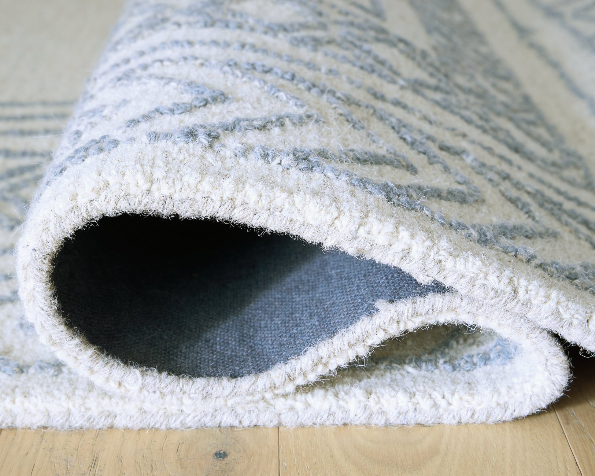 Azelhurst Blue/Ivory/Gray Large Rug- Viva Furn