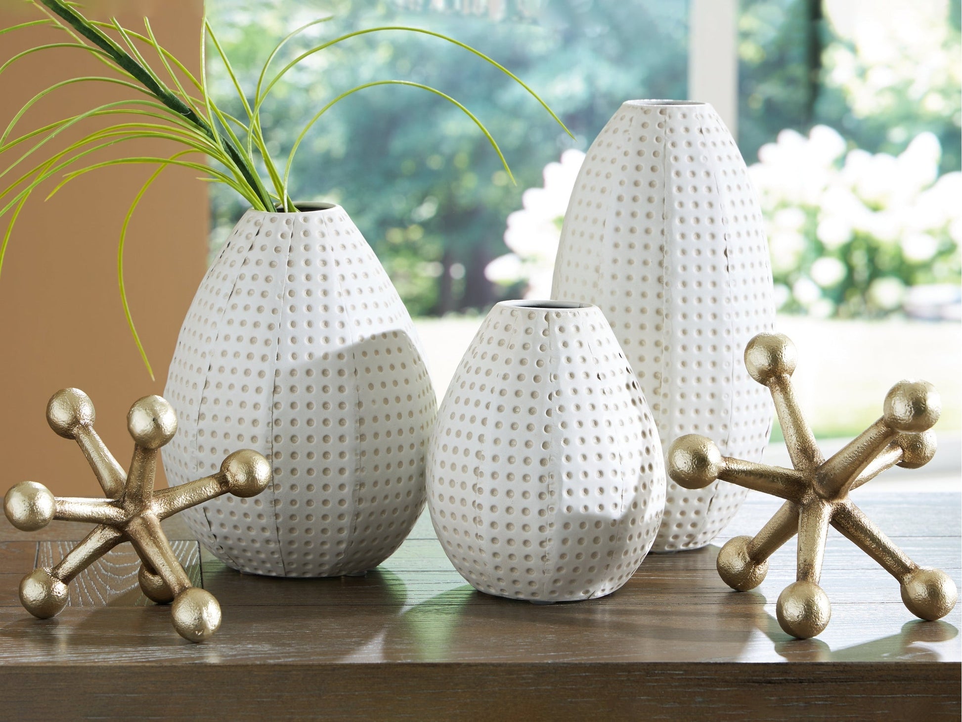 Azerton White/Gold Finish Accessory Set (Set of 5)- Viva Furn