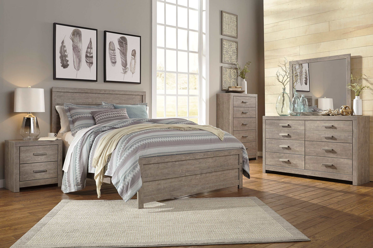 Culverbach Gray Queen Panel Bed