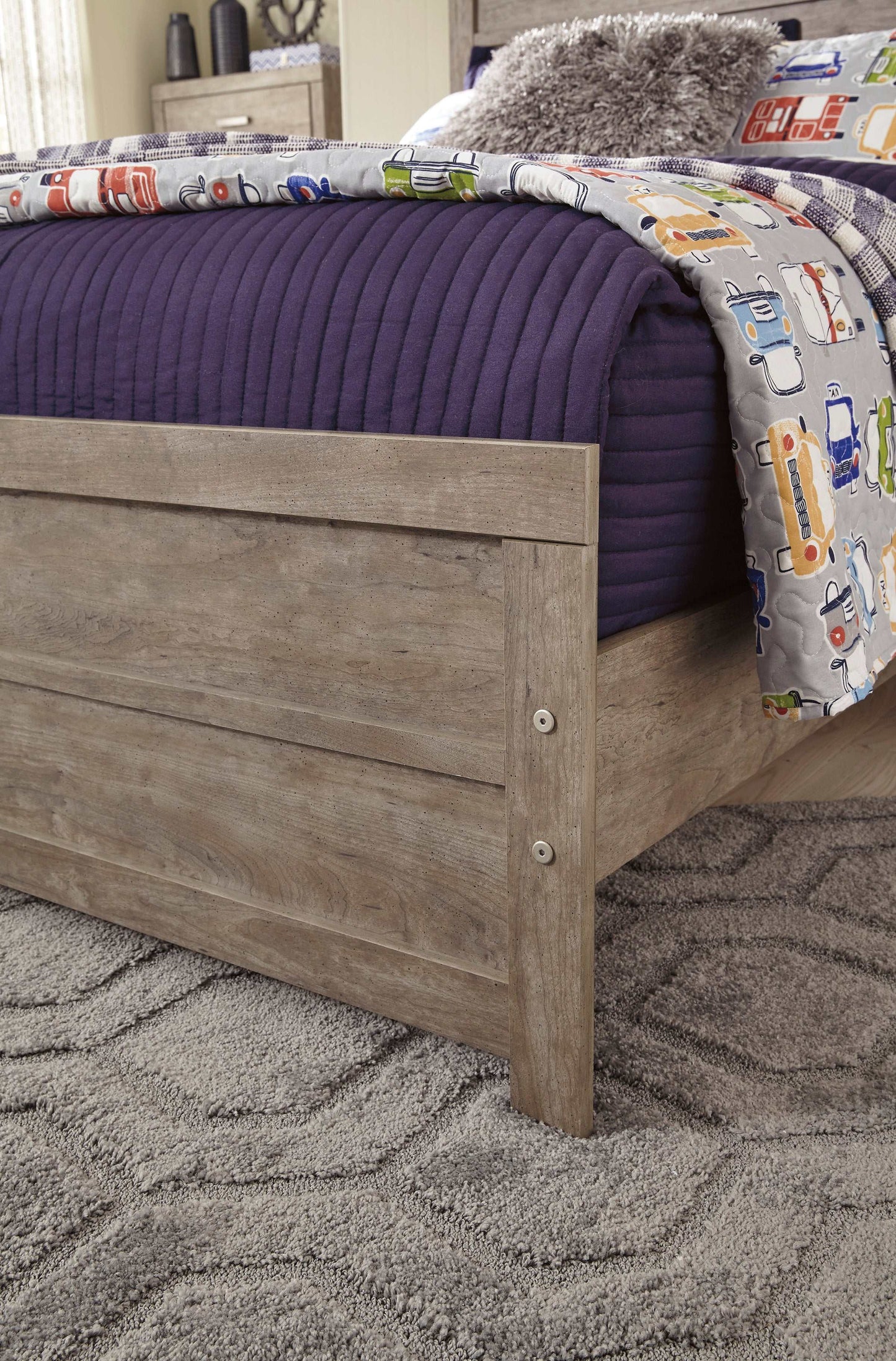 Culverbach Gray Full Panel Bed