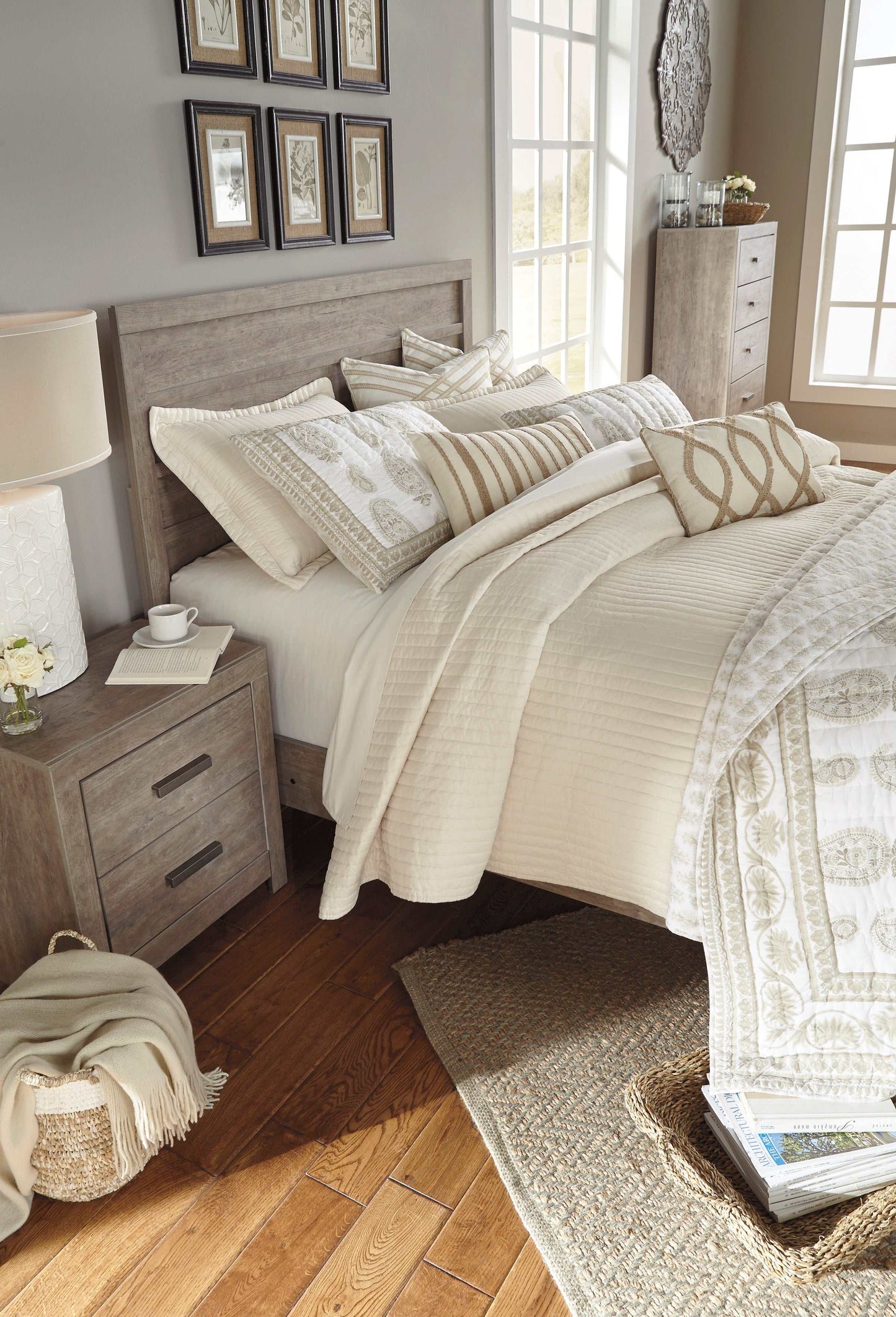 Culverbach Gray Queen Panel Bed