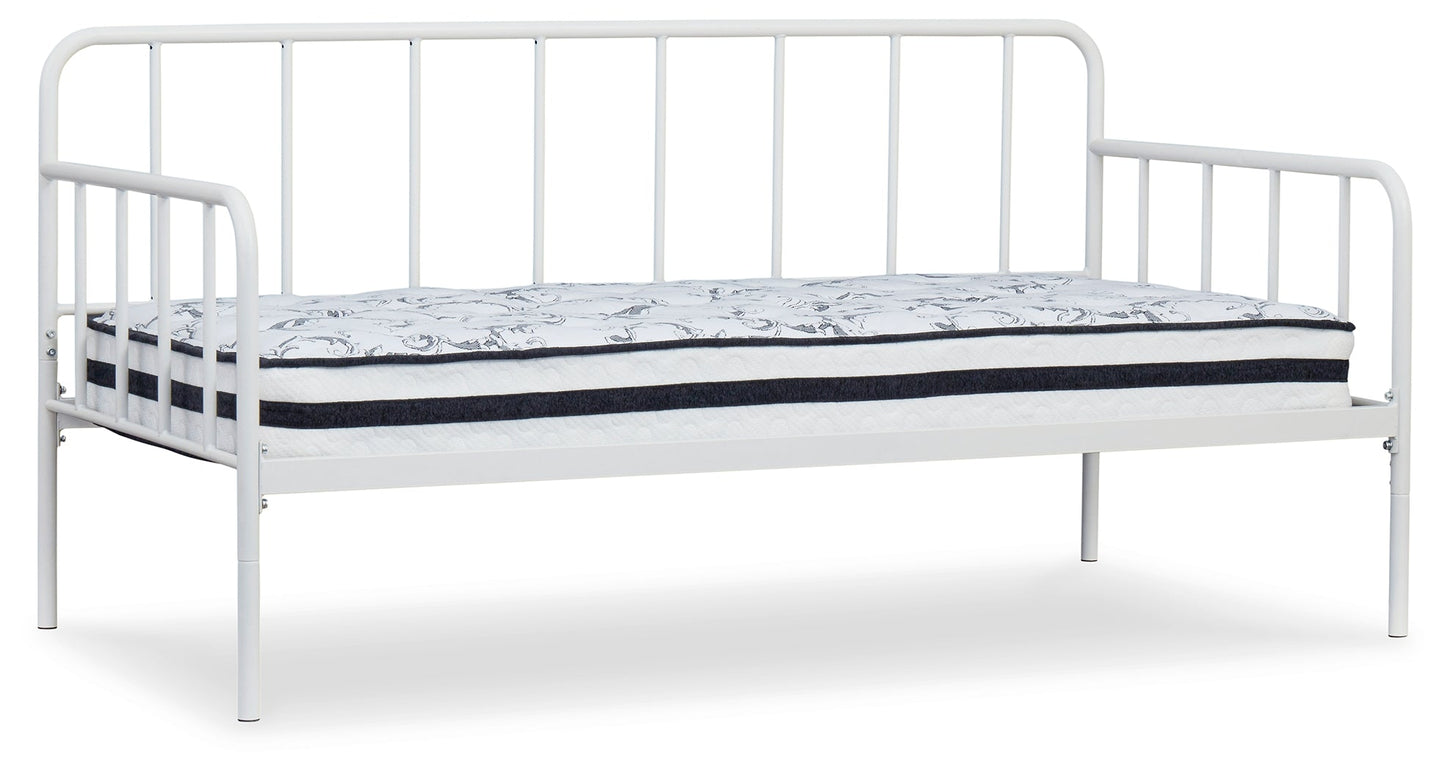 Trentlore White Twin Metal Day Bed with Platform