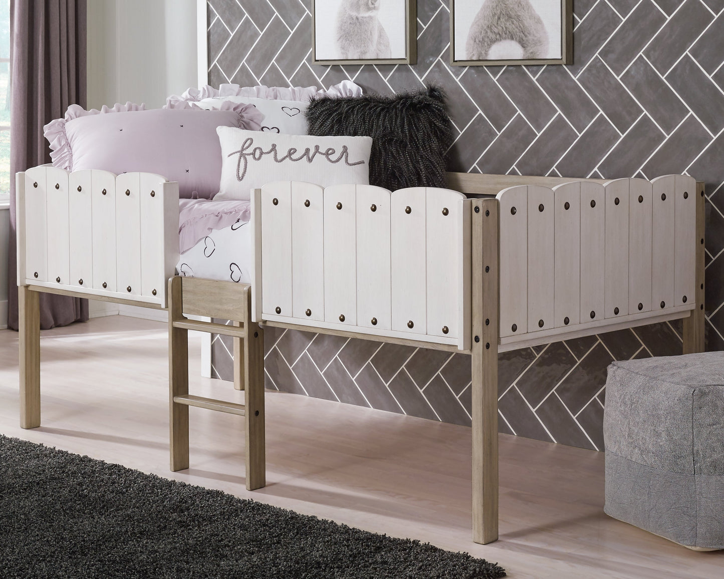 Wrenalyn Two-tone Twin Loft Bed Frame