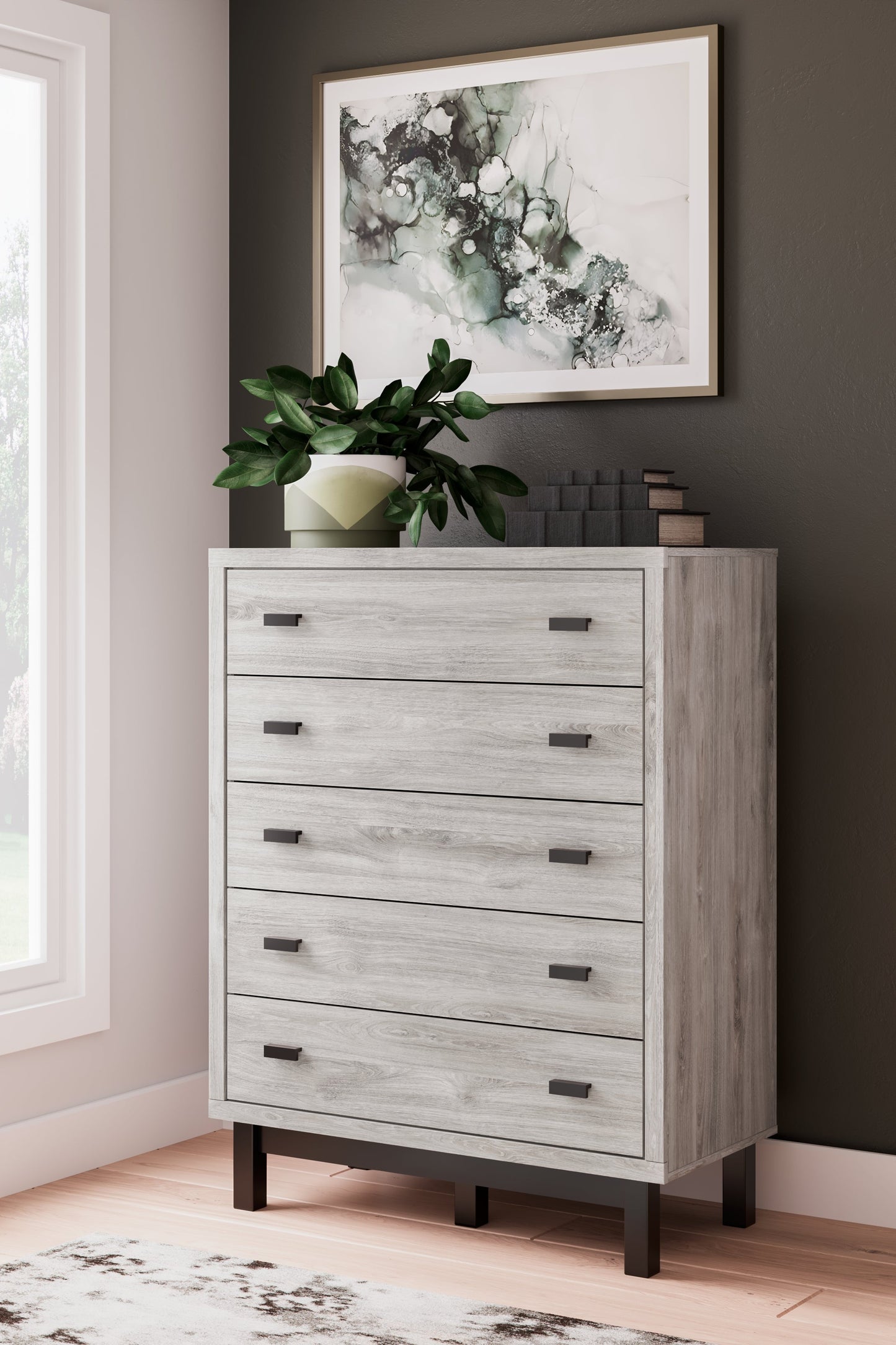 Vessalli Two-tone Chest of Drawers