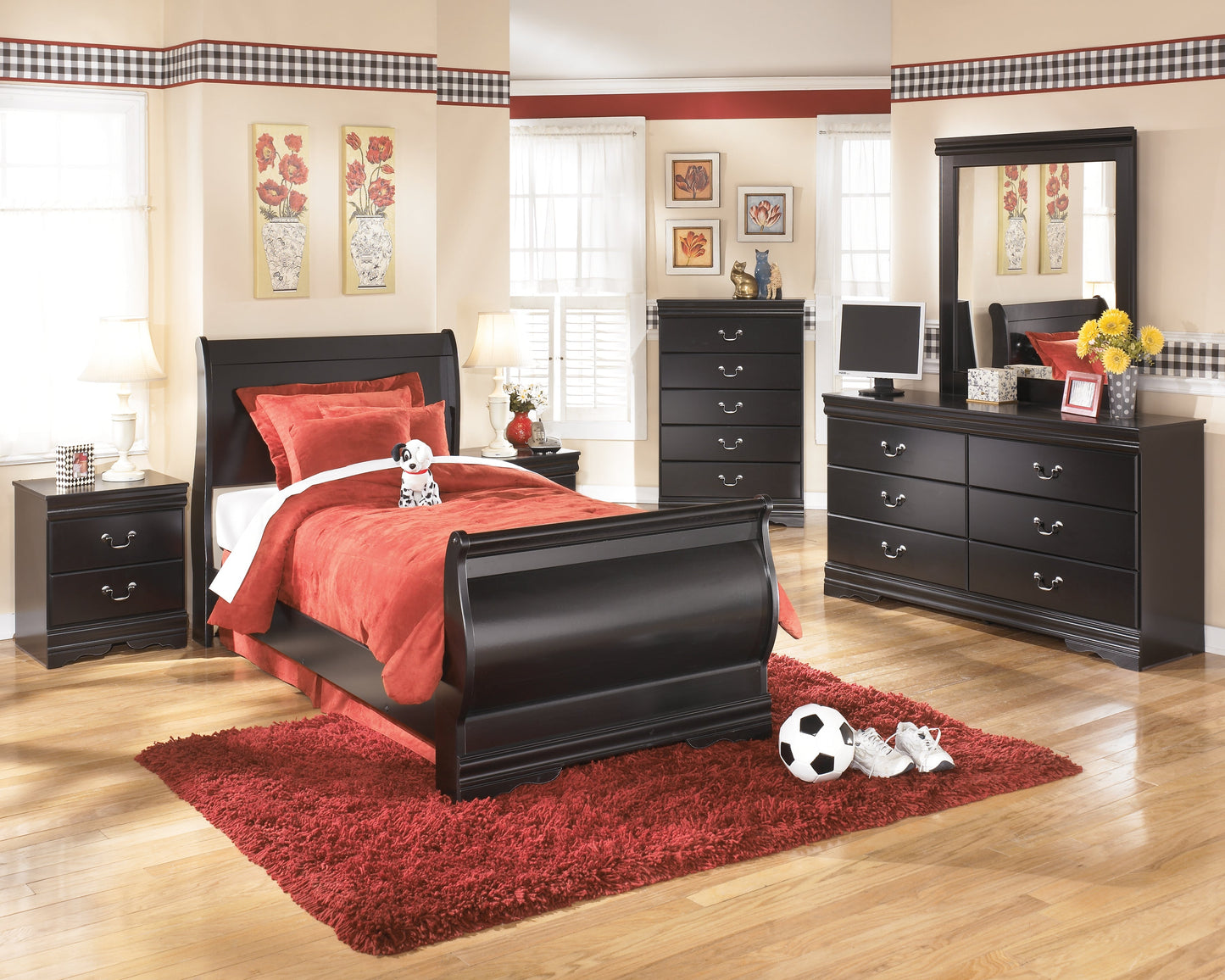 Huey Vineyard Twin Sleight Bedroom Set with Dresser