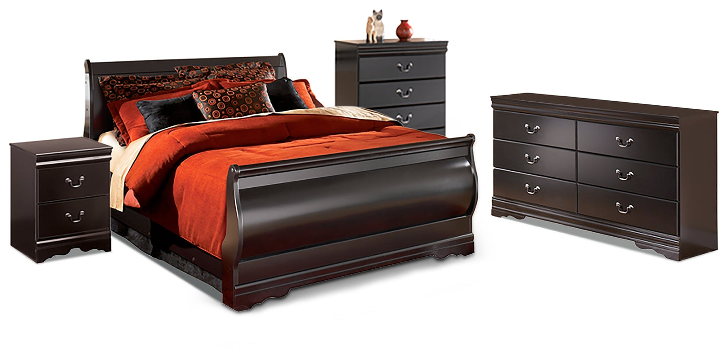 Huey Vineyard Black Queen Sleigh Bedroom Set with Dresser, Chest and Nightstand