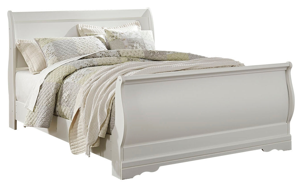 Anarasia White Queen Sleigh Bedroom Set with Chest of Drawers and Nightstand