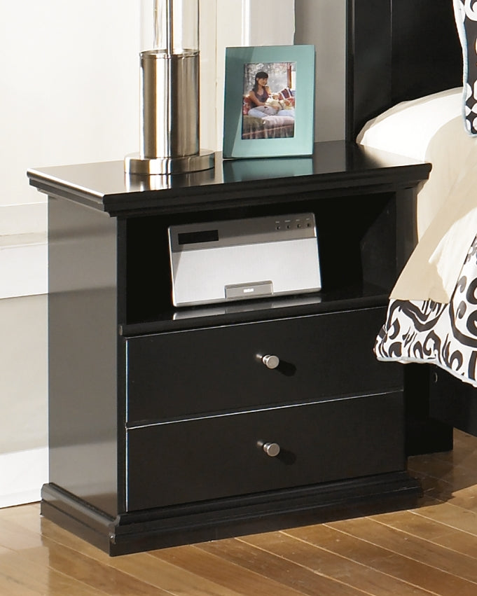 Maribel Black Twin Panel Bedroom Set with Nightstand