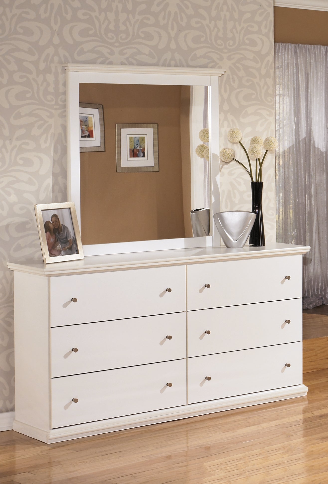 Bostwick Shoals White Queen Panel Bedroom Set with Mirrored Dresser, Chest and 2 Nightstands