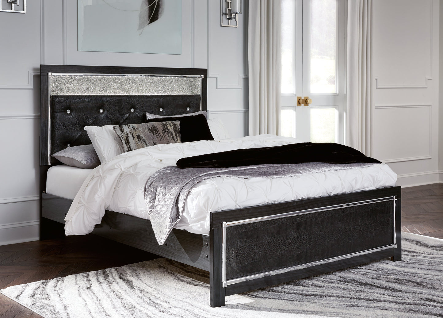 Kaydell Queen Upholstered Panel Bedroom Set with Dresser and Mirror