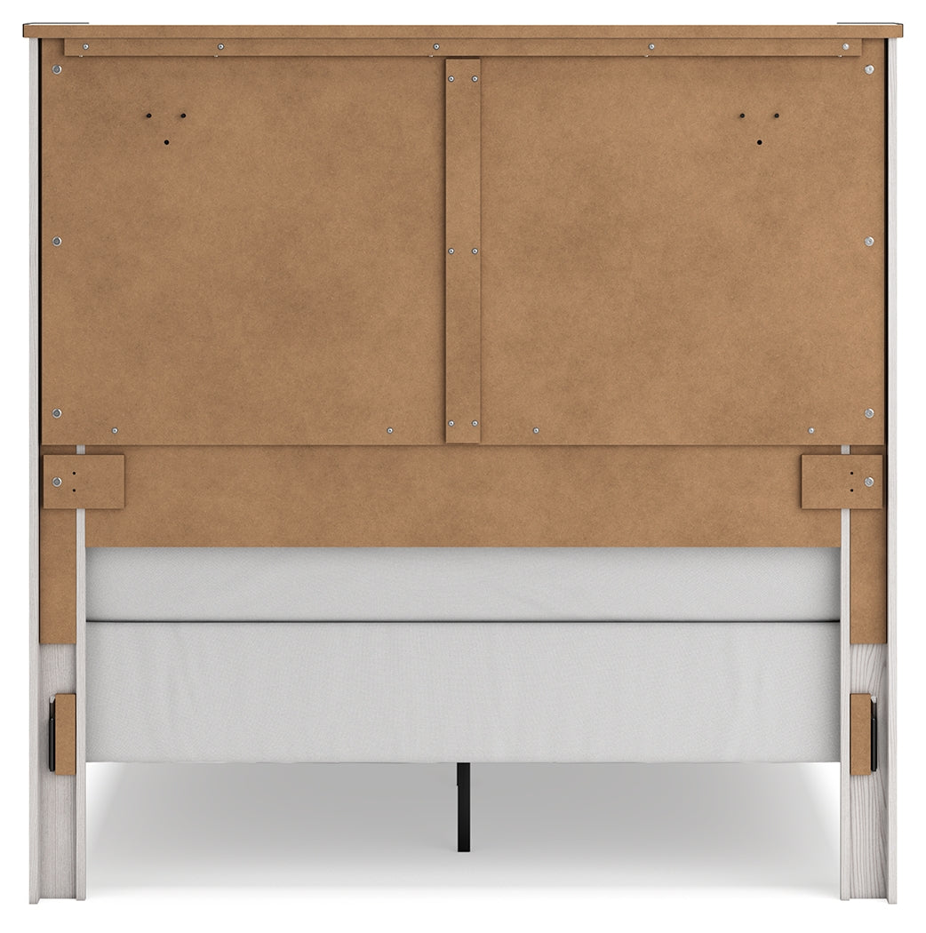Schoenberg Queen Panel Bedroom Set with Dresser and Mirror