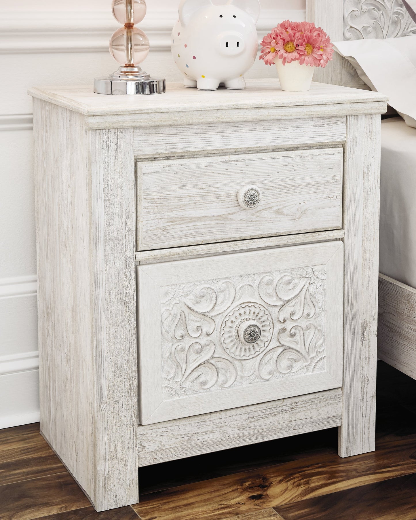 Paxberry Whitewash Twin Panel Bedroom Set with Nightstand