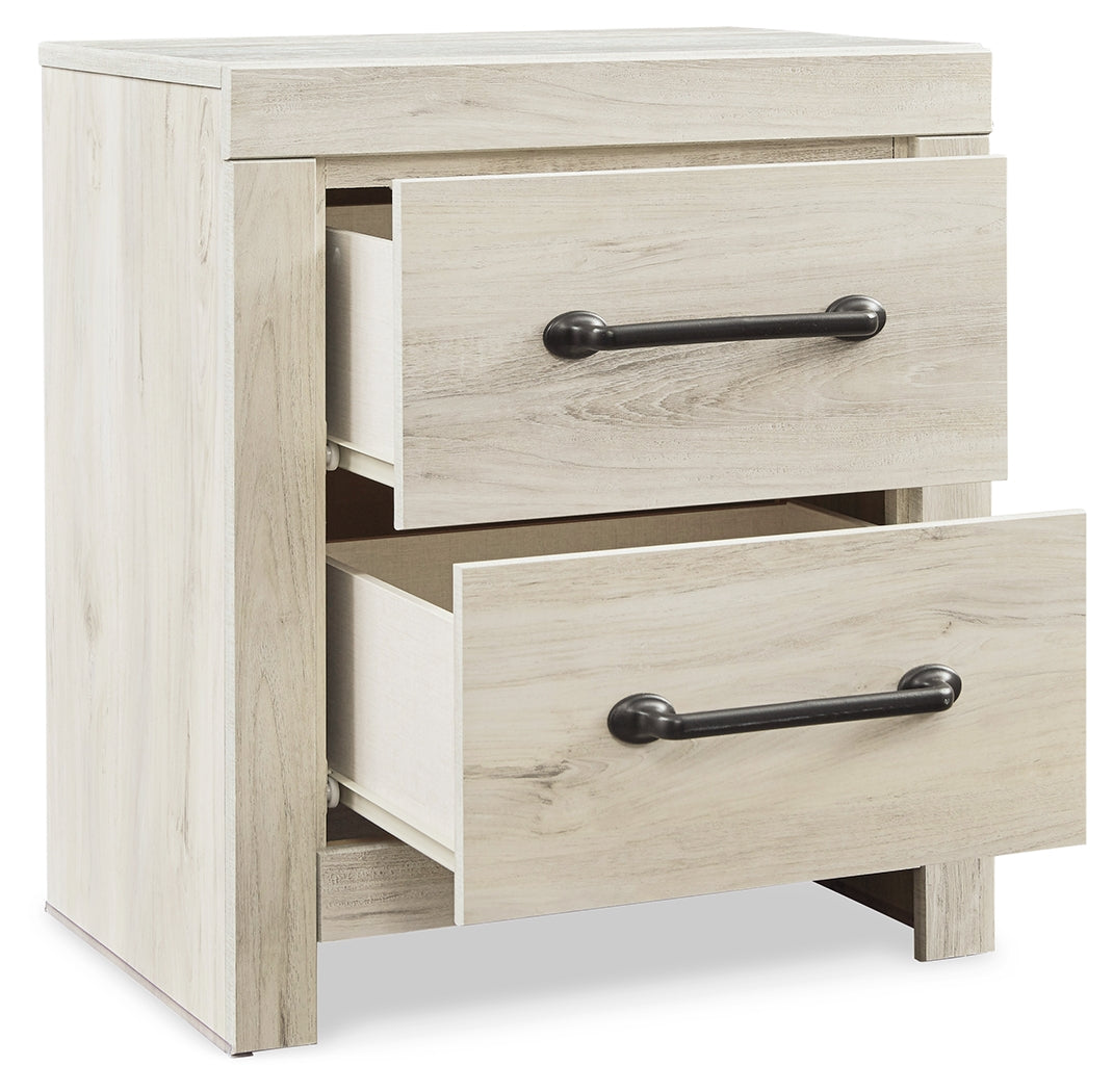 Cambeck Whitewash Full Panel Storage Bedroom Set with Dresser, Mirror and Nightstand