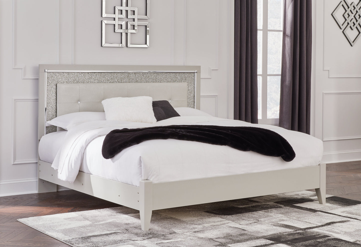 Zyniden Silver King Upholstered Panel Bed