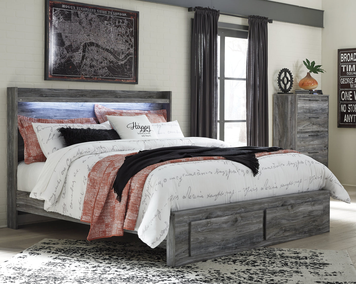 Baystorm Gray Queen Panel Storage Bedroom Set with Chest