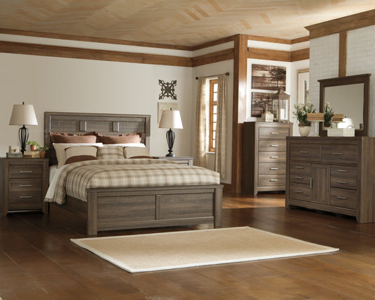 Juararo Queen Panel Bedroom Set with Dresser and Mirror