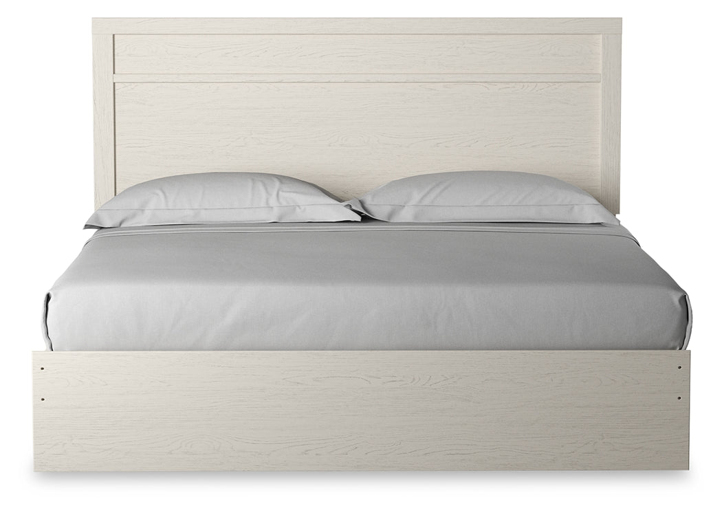 Stelsie White King Panel Bedroom Set with Chest and Nightstand