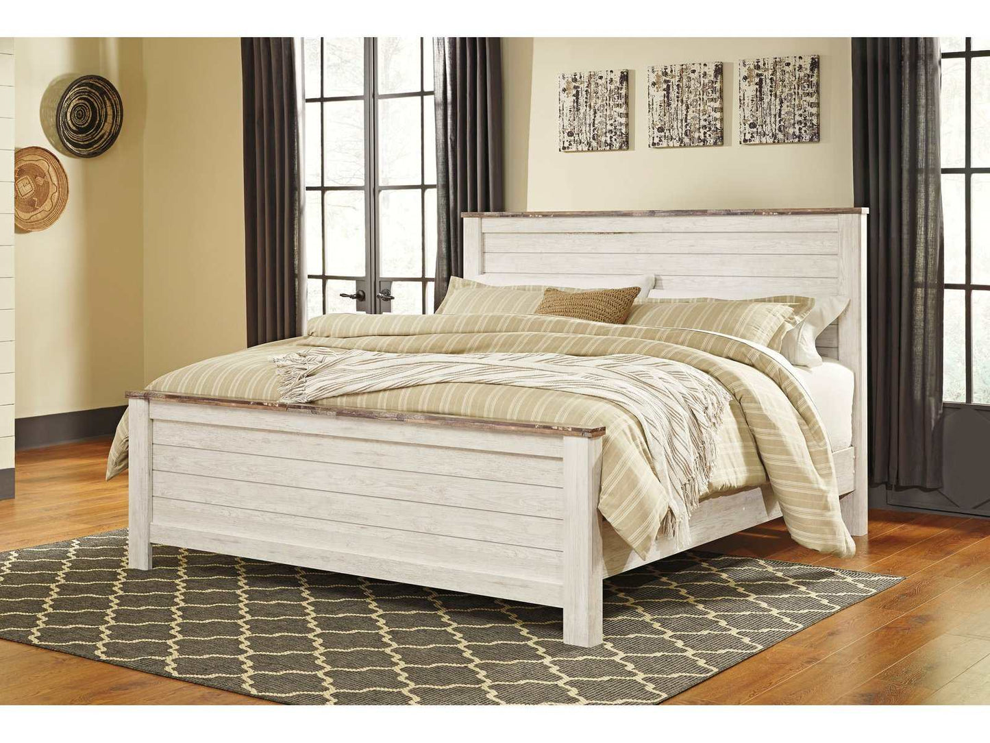 Willowton Whitewash King Panel Bed