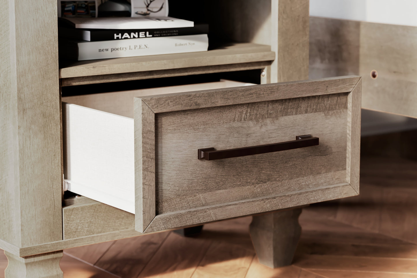 Yarbeck Sand Nightstand