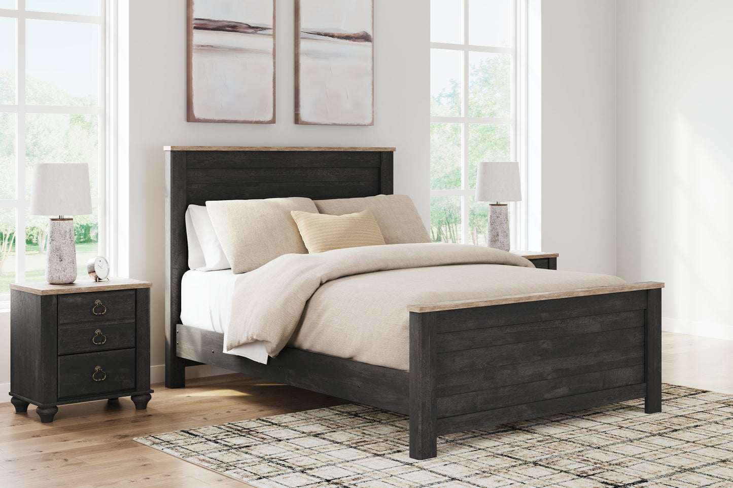 Nanforth Two-tone Queen Panel Bed