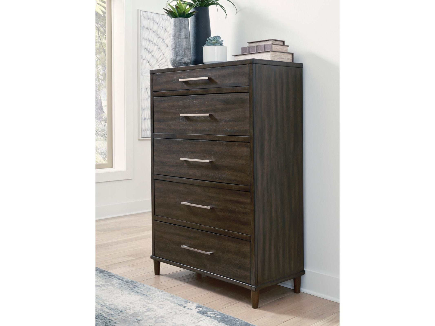 Wittland Brown Chest