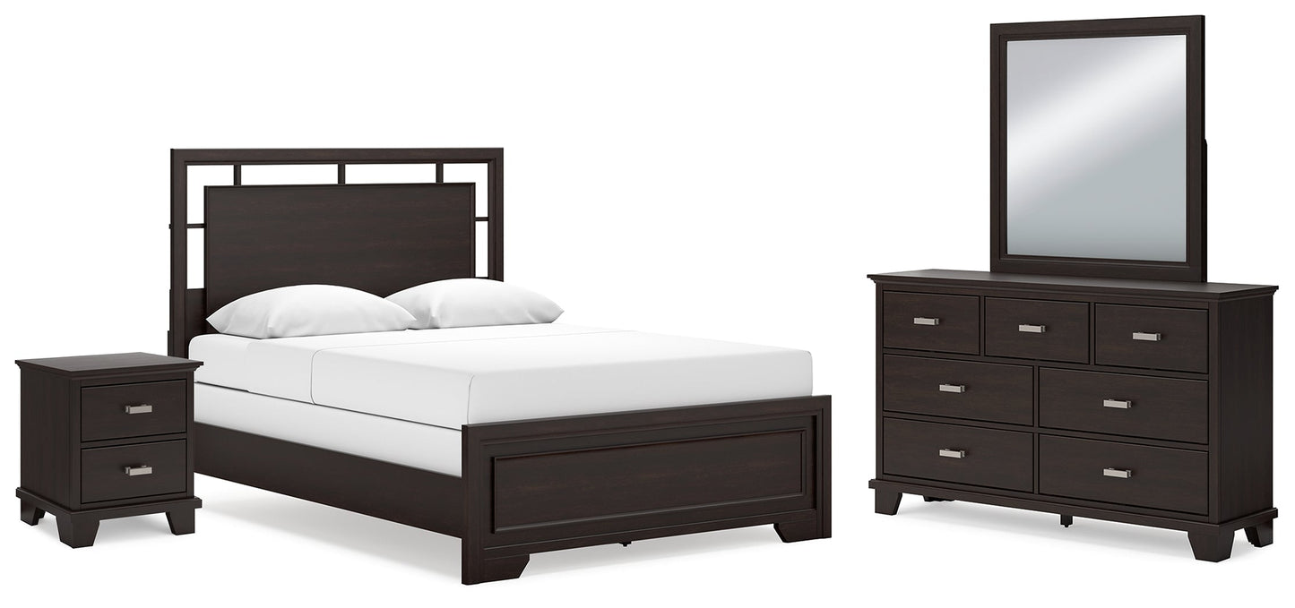 Covetown Queen Panel Bedroom Set with Dresser, Mirror and Nightstand