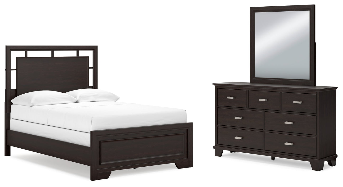 Covetown Full Panel Bedroom Set with Dresser and Mirror