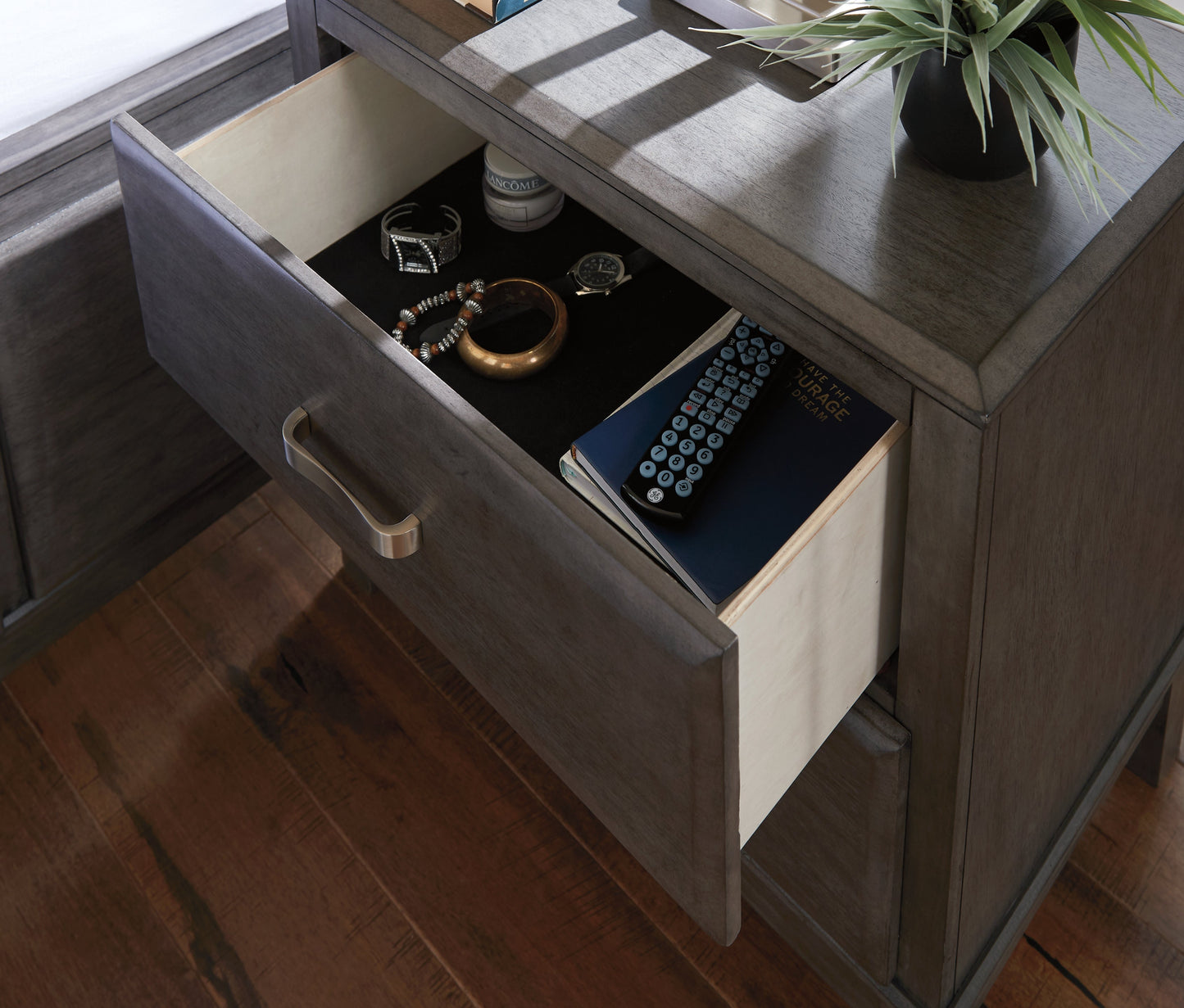 Caitbrook Gray Dresser, Mirror and 2 Nightstands