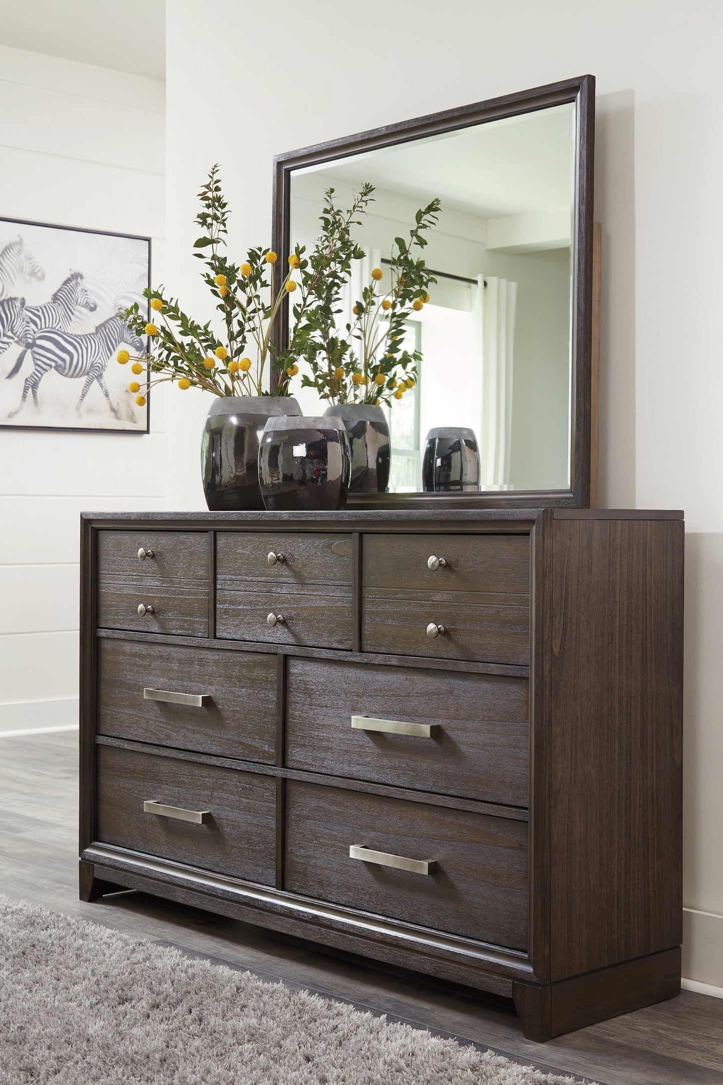 Caitbrook Gray Queen Storage Bedroom Set with Dresser, Mirror, Chest and 2 Nightstands