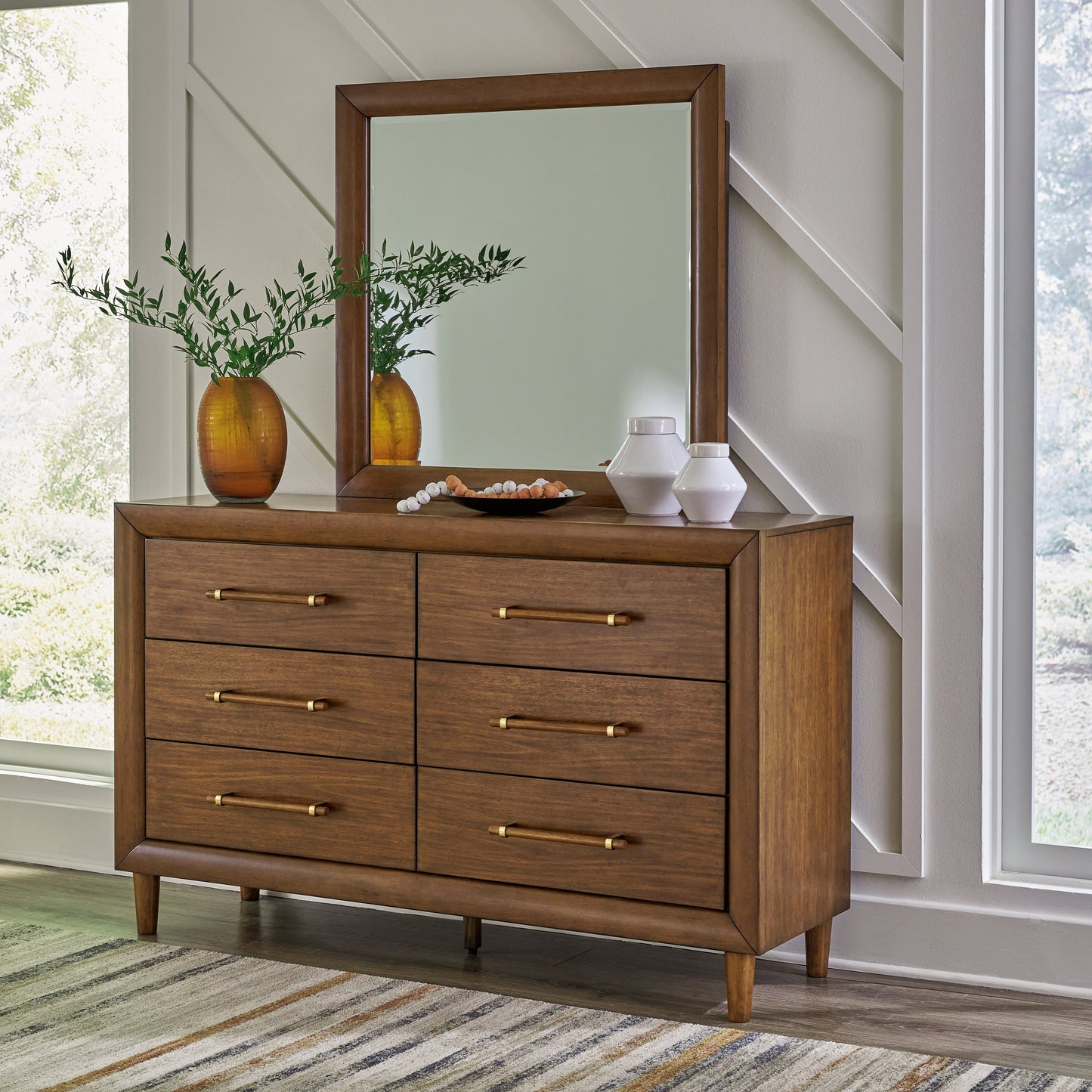 Lyncott King Upholstered Bedroom Set with Dresser and Mirror