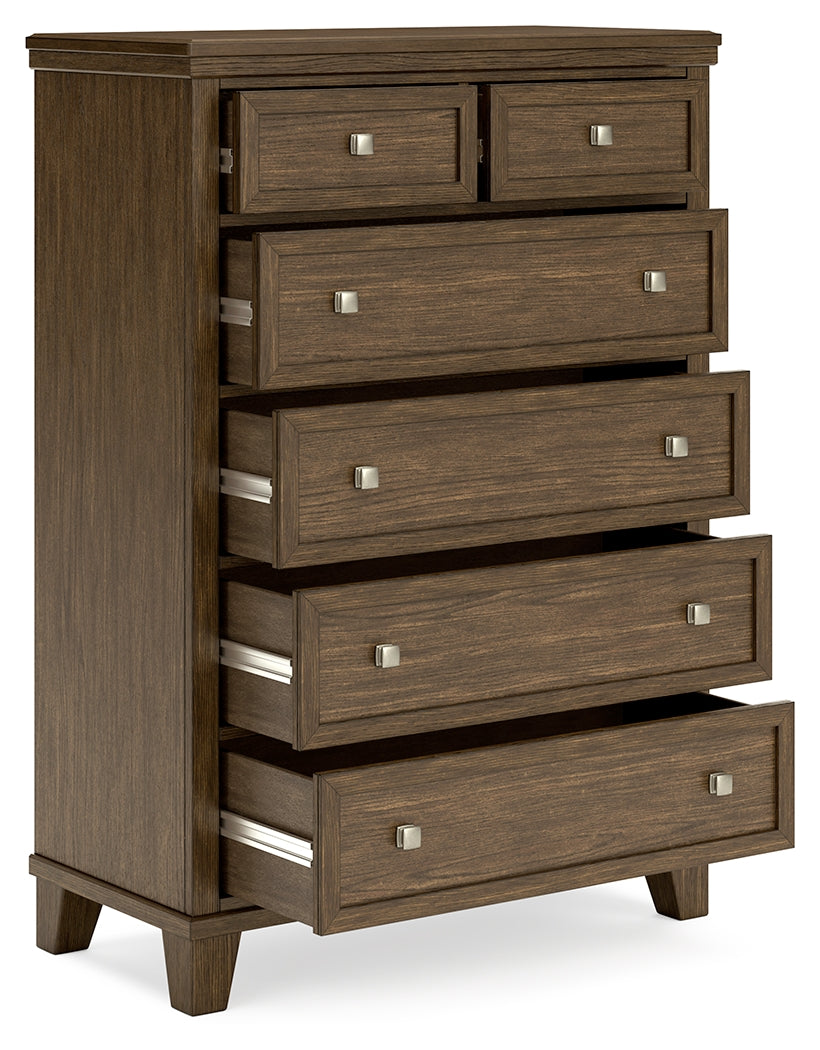 Shawbeck Medium Brown Chest of Drawers