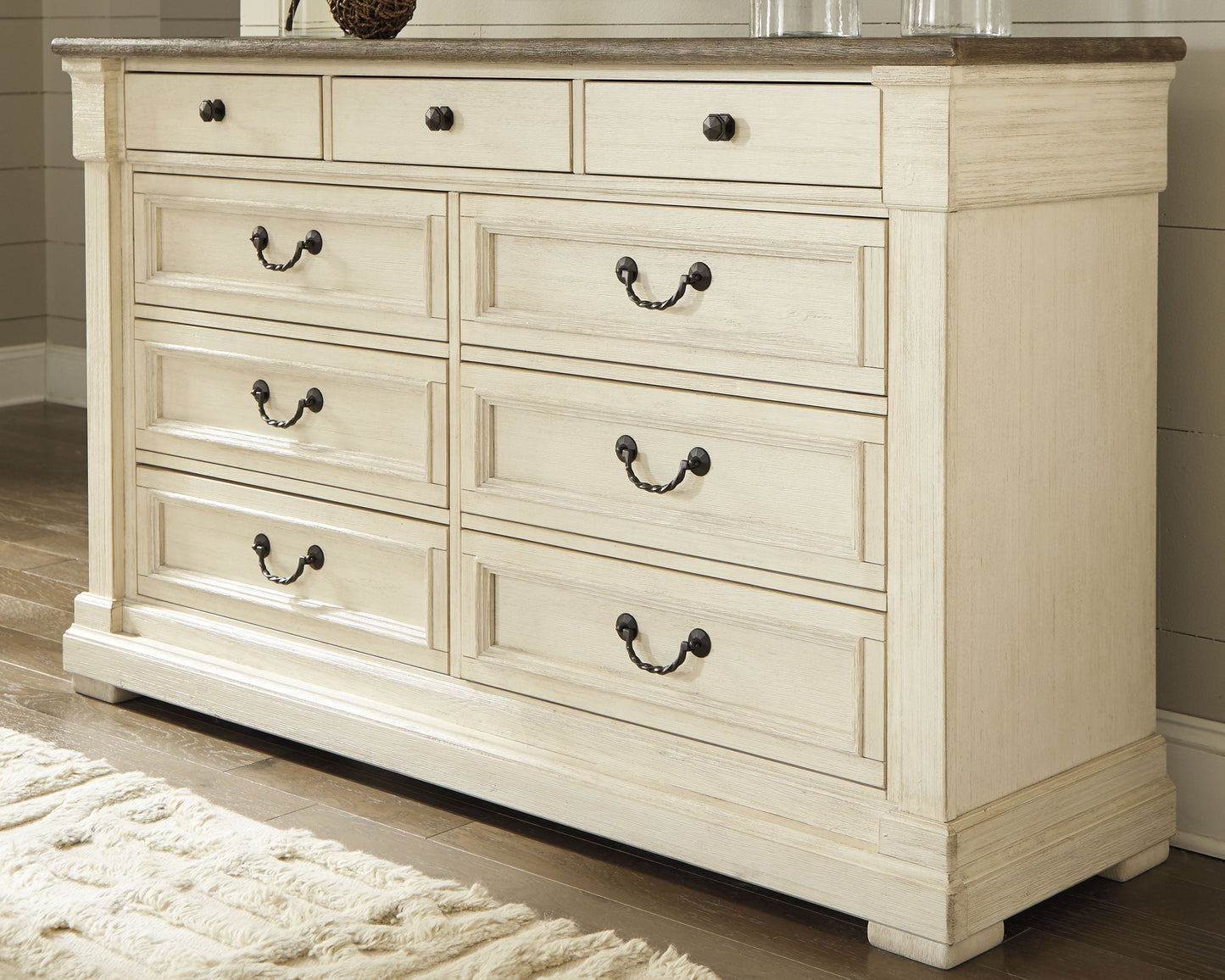 Bolanburg White King Panel Bedroom Set with Dresser, Mirror, Chest and 2 Nightstands