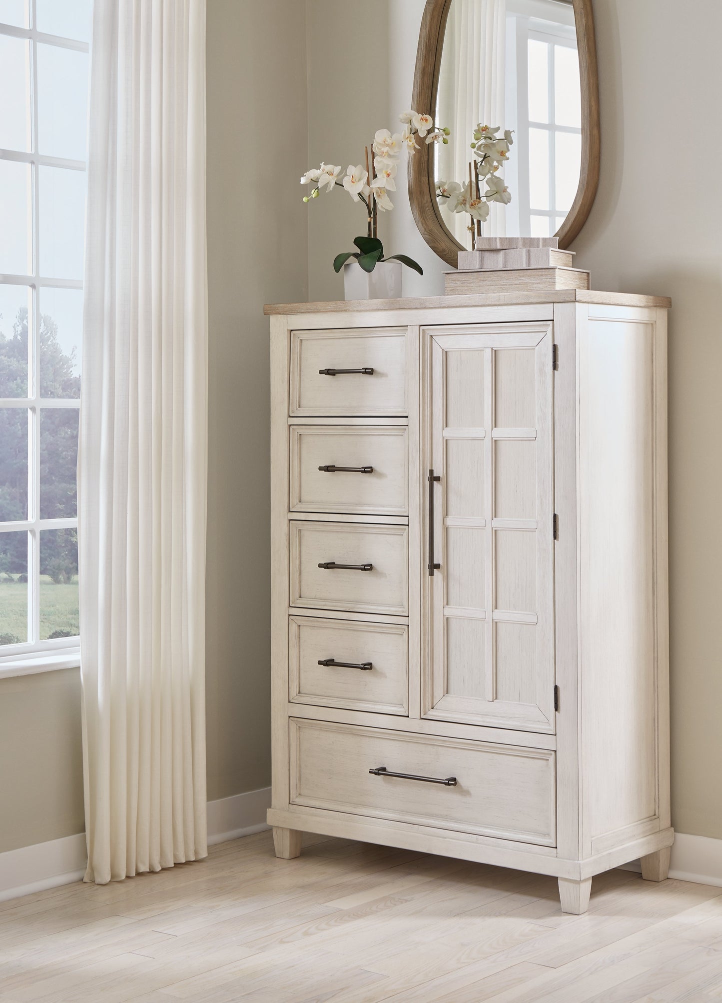 Shaybrock White Door Chest