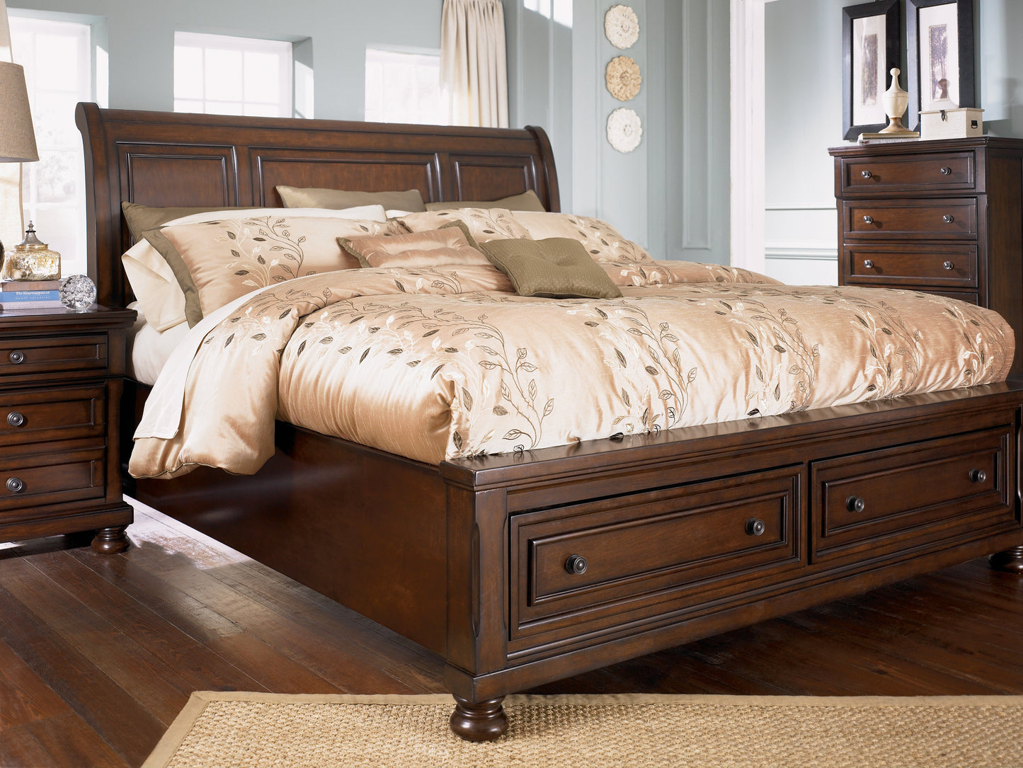 Porter Rustic Brown King Sleigh Bed