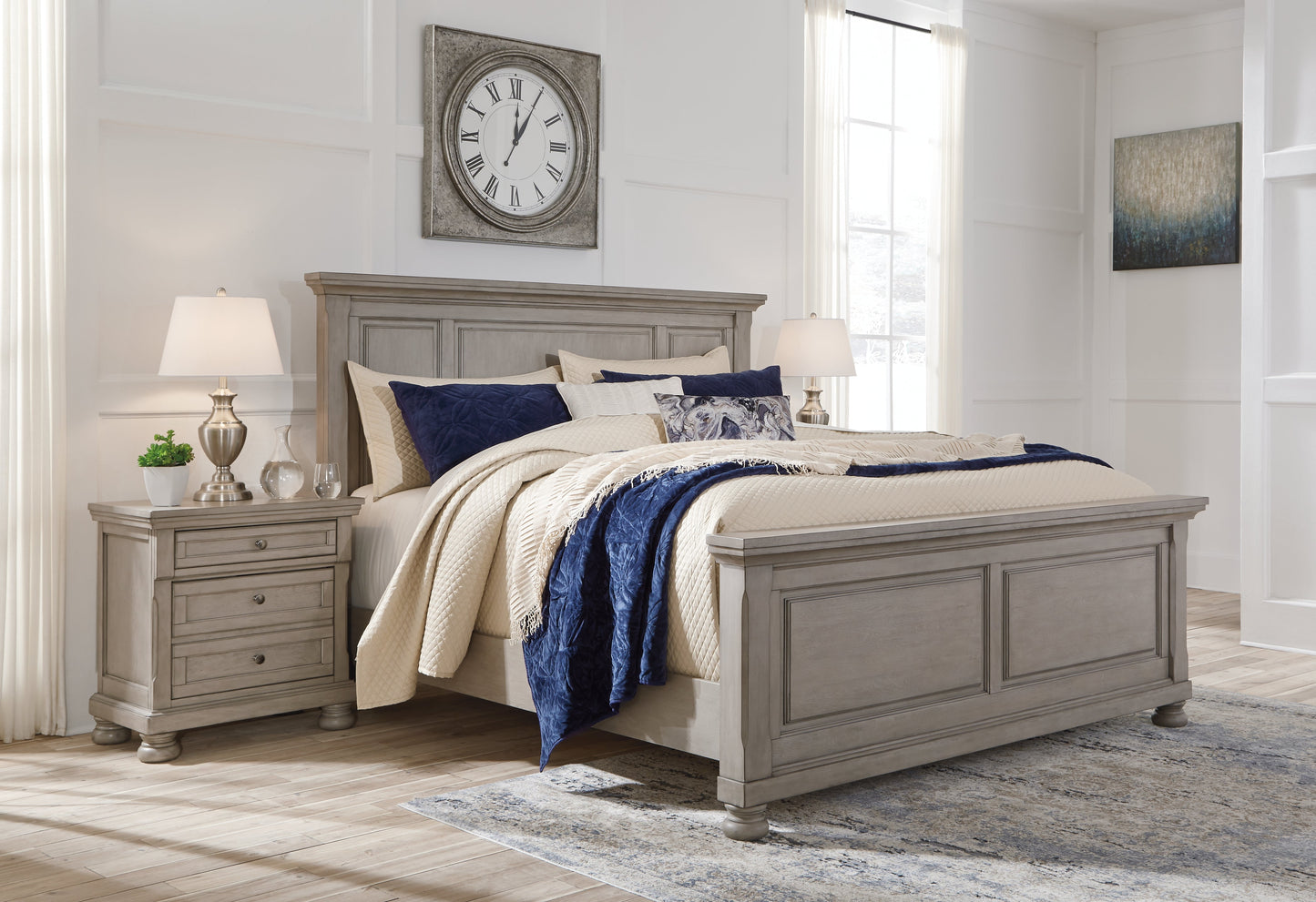 Lettner Light Gray King Panel Bedroom Set with Dresser, Mirror and 2 Nightstands