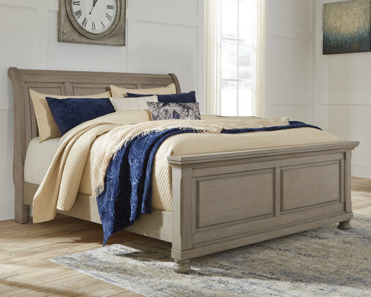 Lettner Light Gray Queen Sleigh Bed