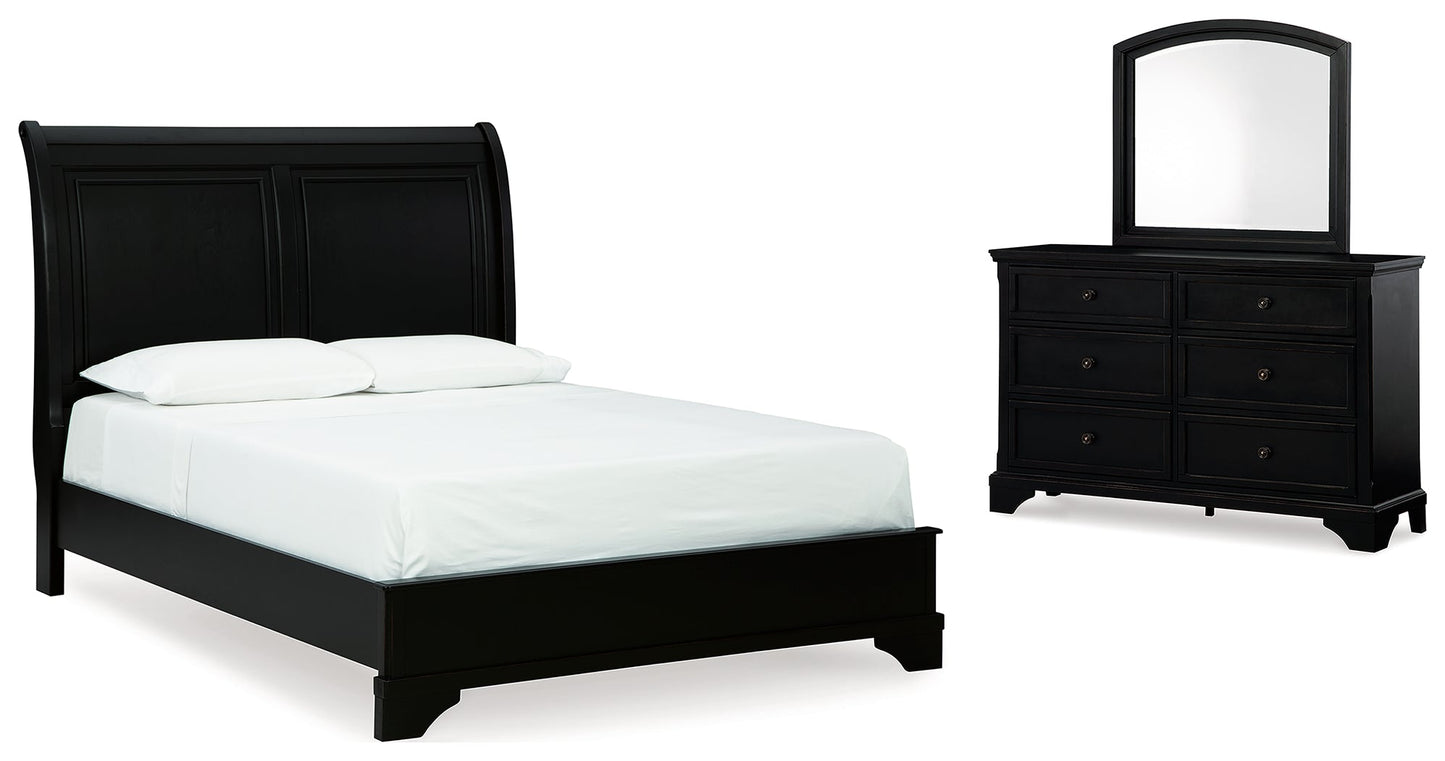 Chylanta Queen Sleigh Bedroom Set with Dresser and Mirror