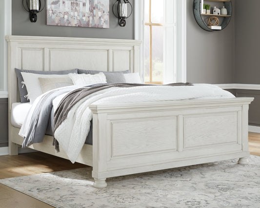 Robbinsdale Antique White Queen Panel Bed