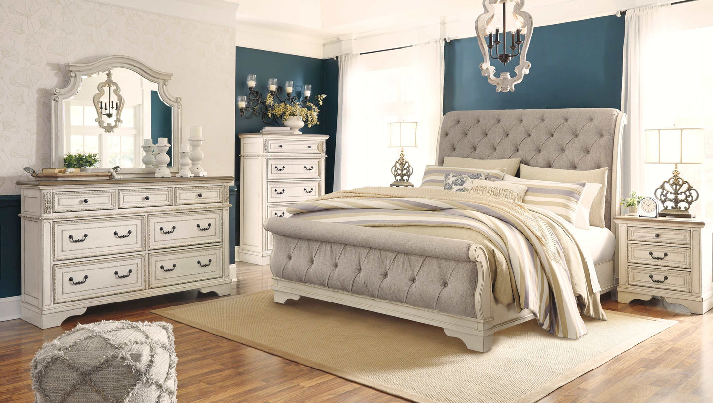 Realyn California King Sleigh Bedroom Set / 5pc