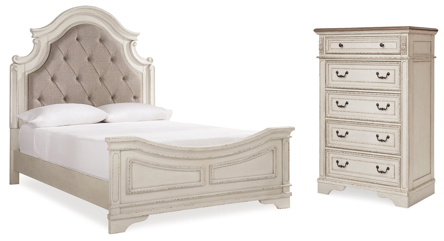 Realyn Queen Upholstered Panel Bedroom Set with Chest