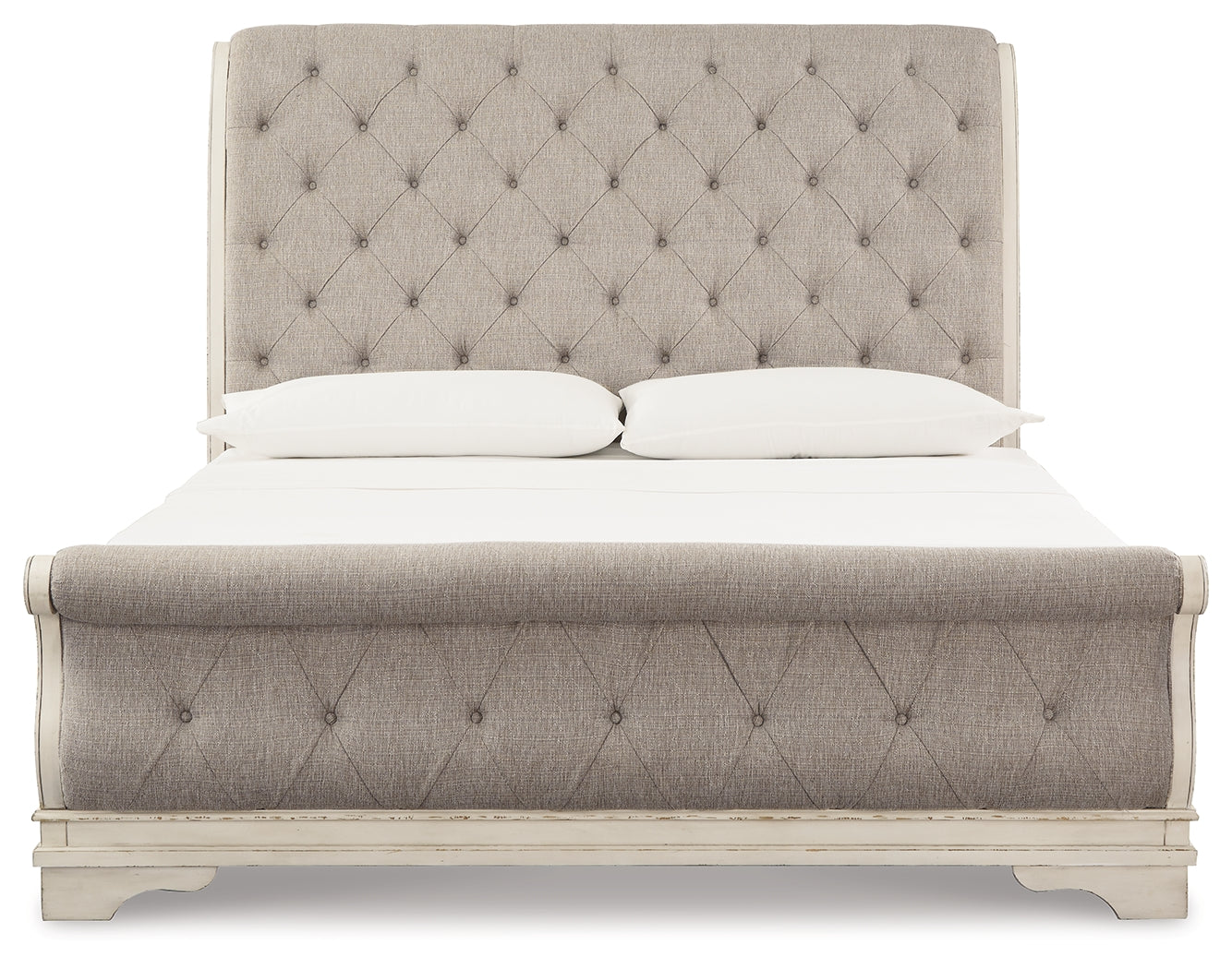 Realyn Two-tone Queen Upholstered Sleigh Bedroom Set with Chest