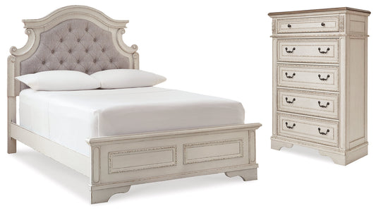 Realyn Two-tone Full Panel Bedroom Set with Chest