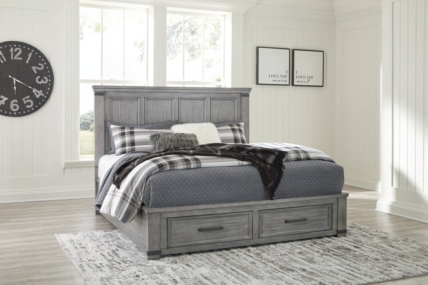 Russelyn Gray California King Panel Storage Bedroom Set with Dresser, Mirror and Nightstand