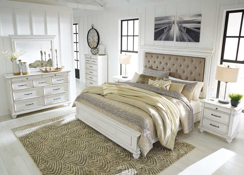 Kanwyn Queen Panel Bed w/ Uph. HB