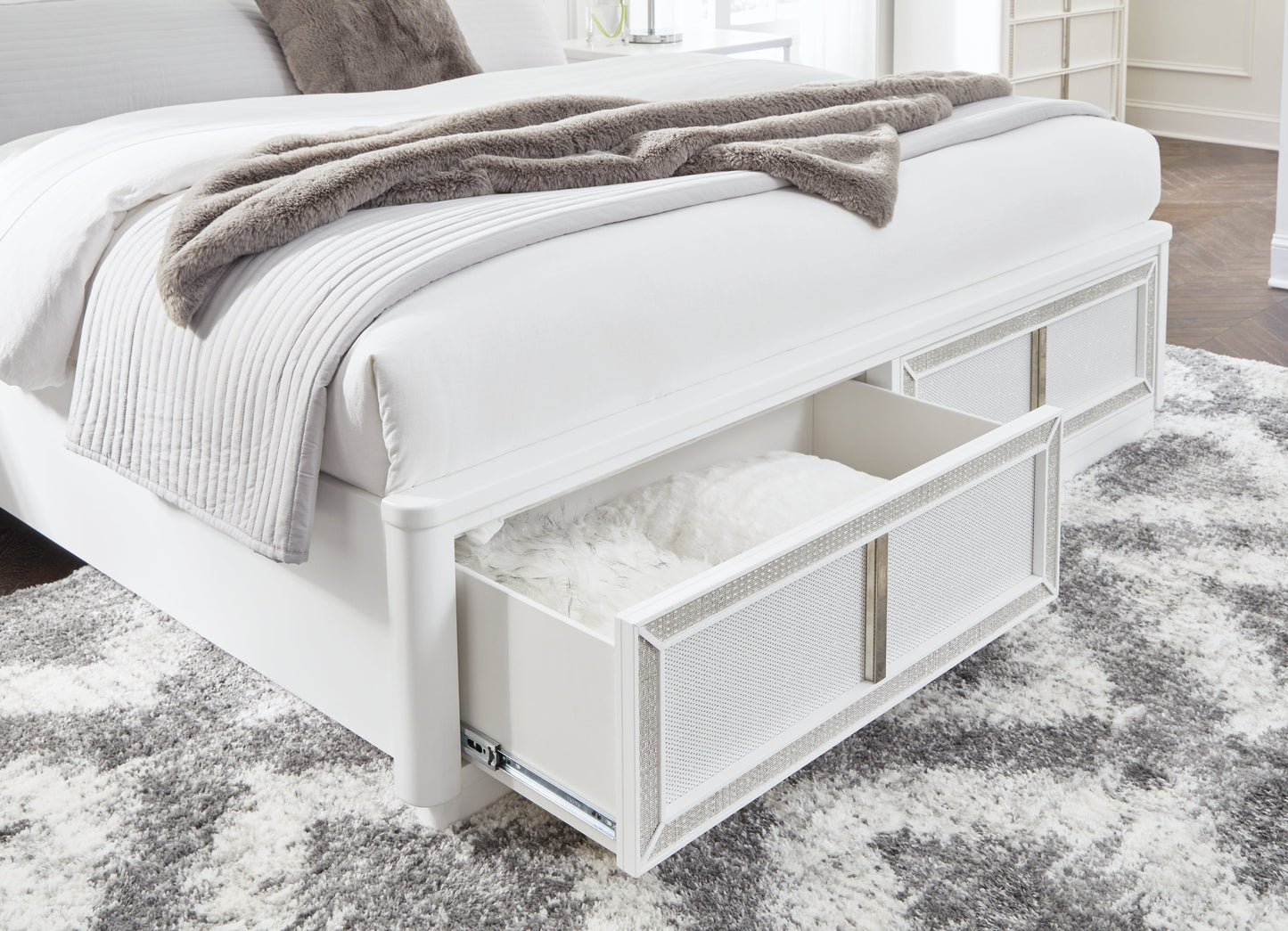 Chalanna White King Upholstered Storage Bed