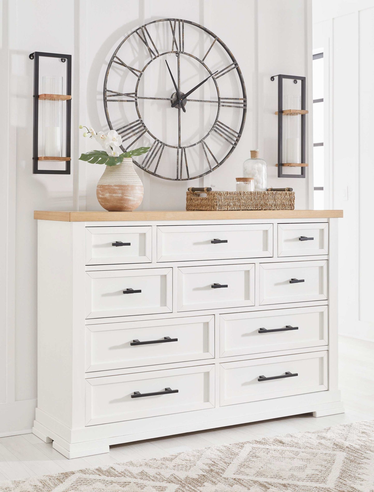 Ashbryn White/Natural Dresser w/ 10 Drawers