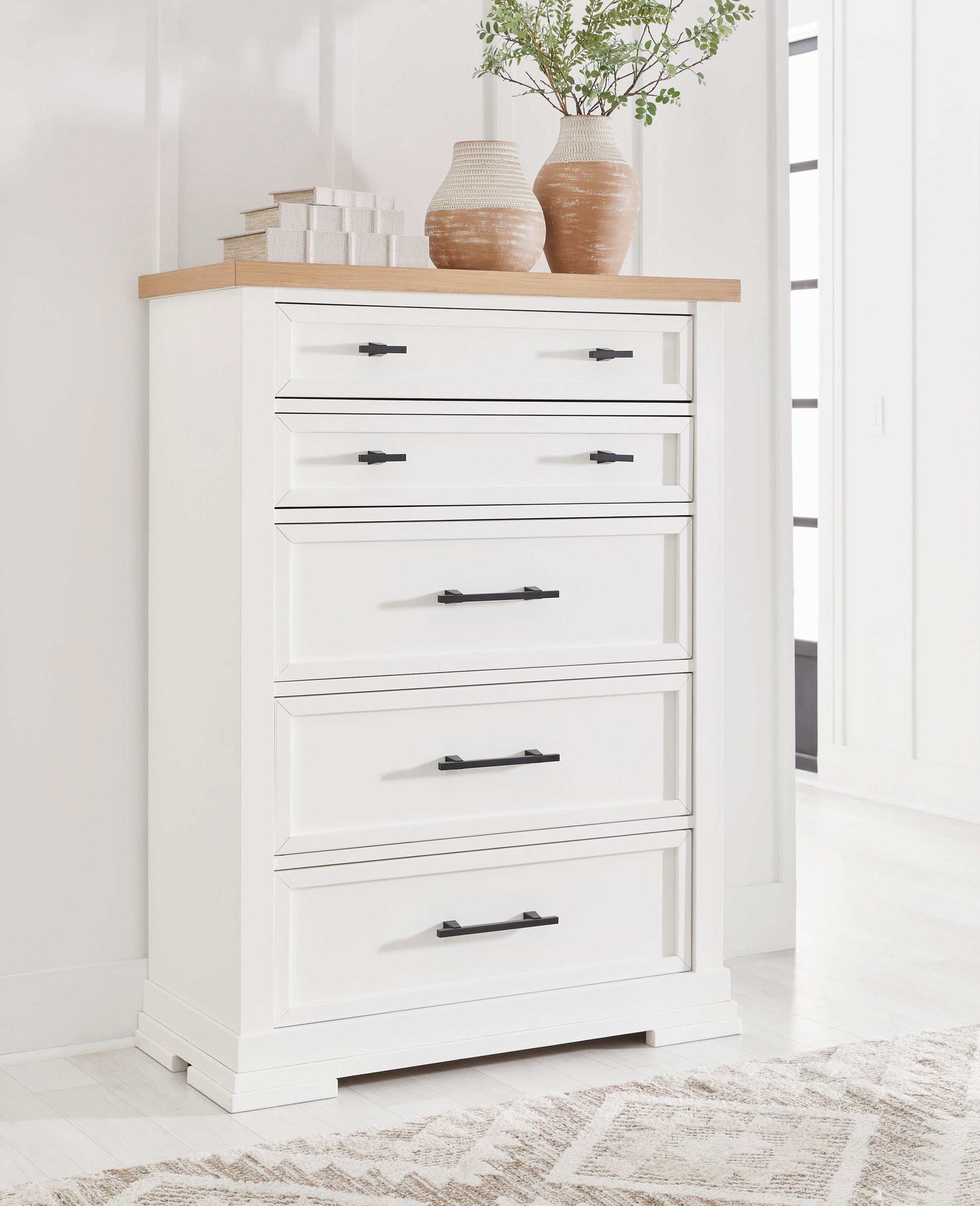 Ashbryn White/Natural Queen Panel Storage Bedroom Sets