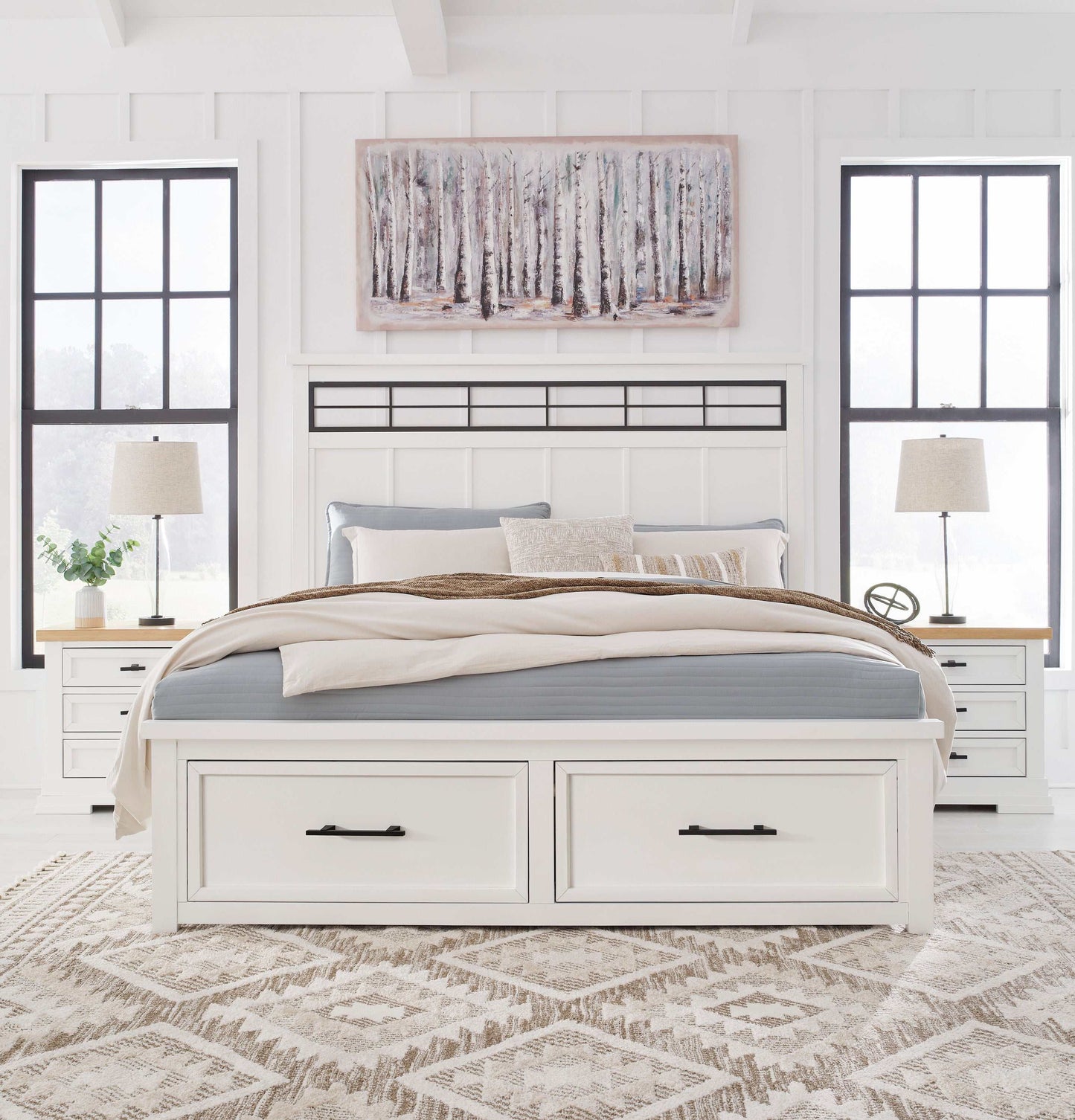 Ashbryn White Queen Panel Storage Bed